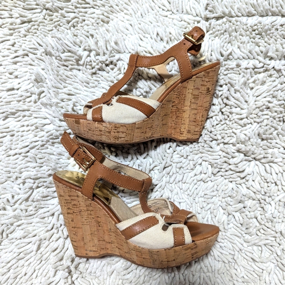 MICHAEL Michael Kors cream & tan Melody Platform Wedge Sandal- size 8.5